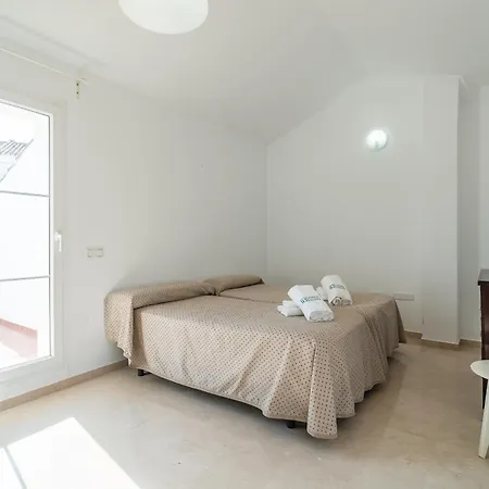 Cubo's House Lauro Golf & Sunset 度假居 *